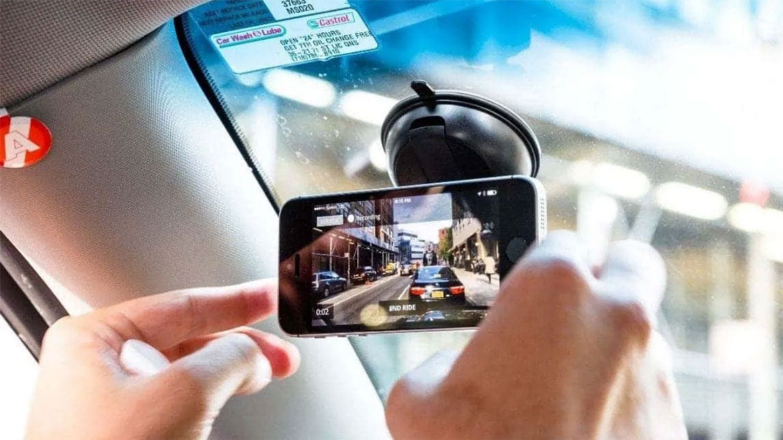 Πώς να φτιάξεις dashcam χωρίς καλώδια… με μόλις 15 ευρώ